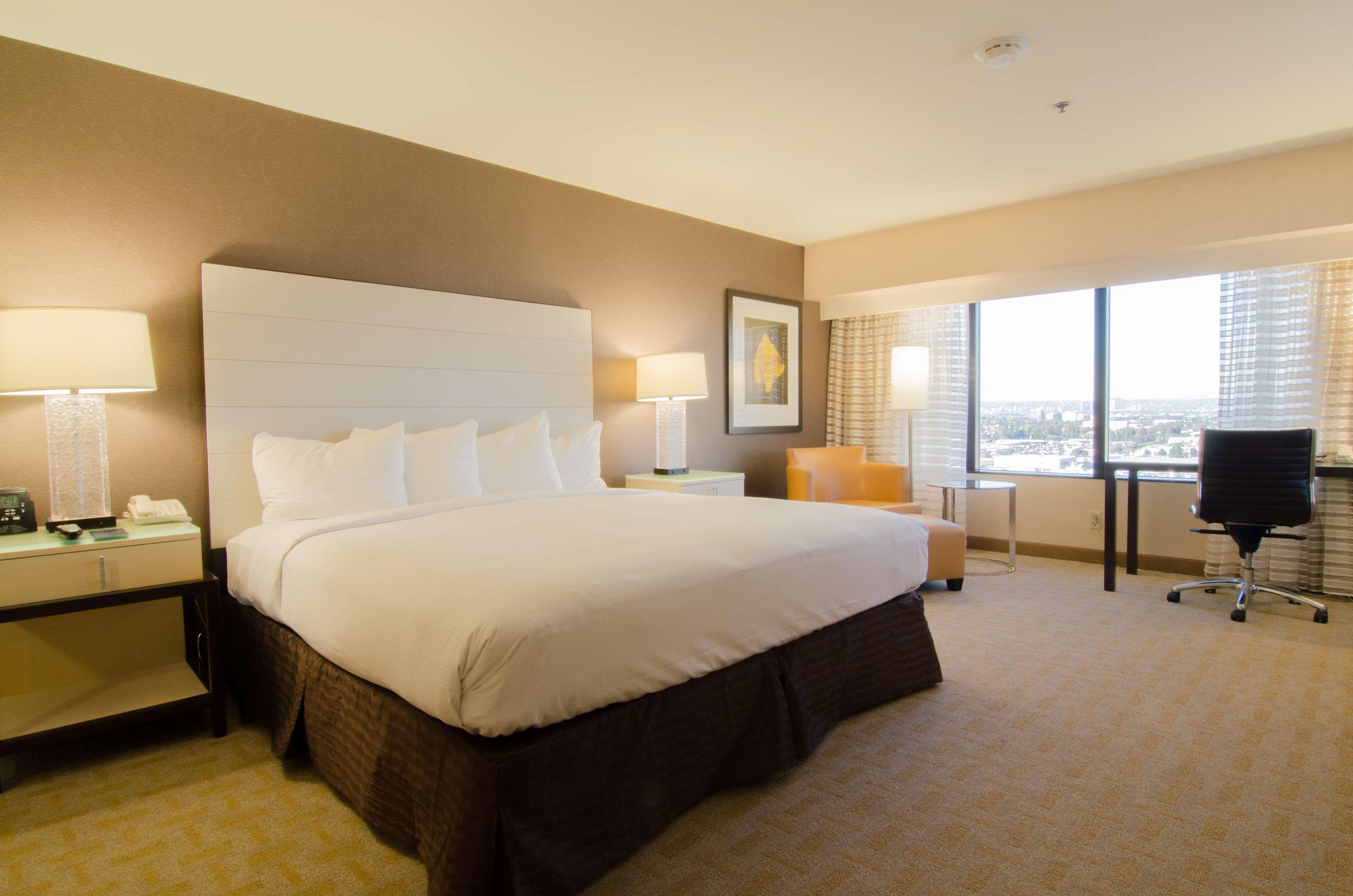 ฮิลตั้น ลอส เองเจิลเลส แอร์พอร์ต Hotel ลอสแอนเจลิส ภายนอก รูปภาพ