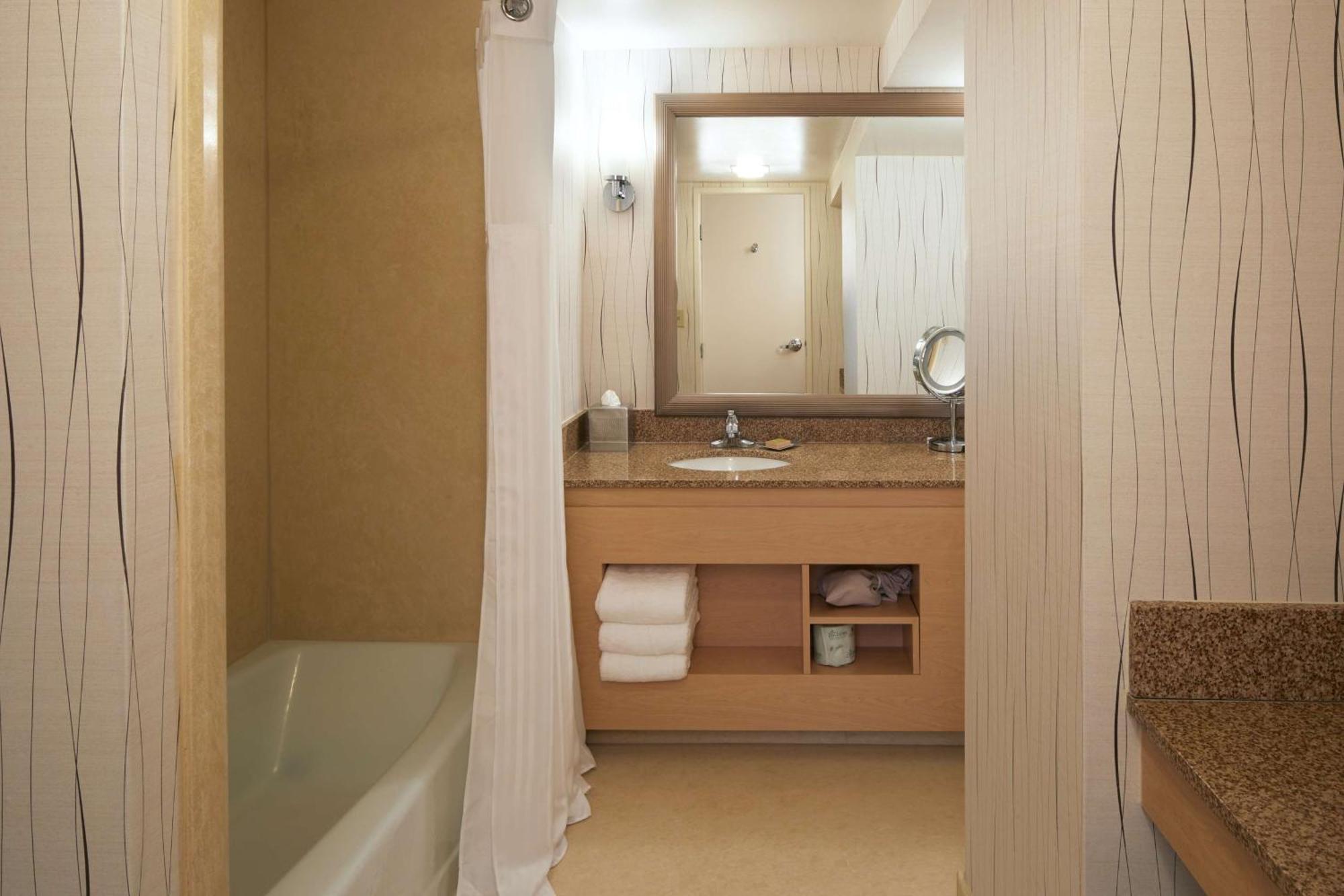 ฮิลตั้น ลอส เองเจิลเลส แอร์พอร์ต Hotel ลอสแอนเจลิส ภายนอก รูปภาพ